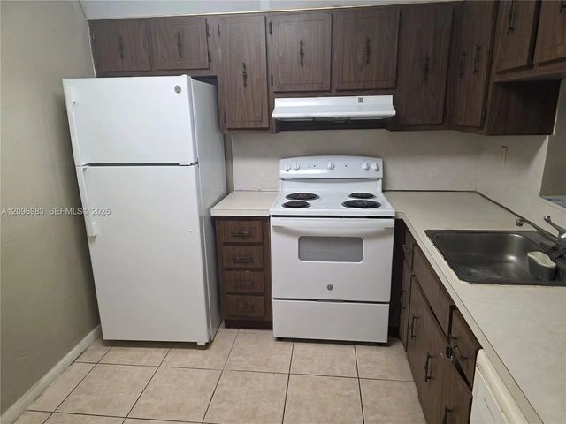 5 of 13 - 12035 Ne 2nd Avenue #a112, North Miami, FL