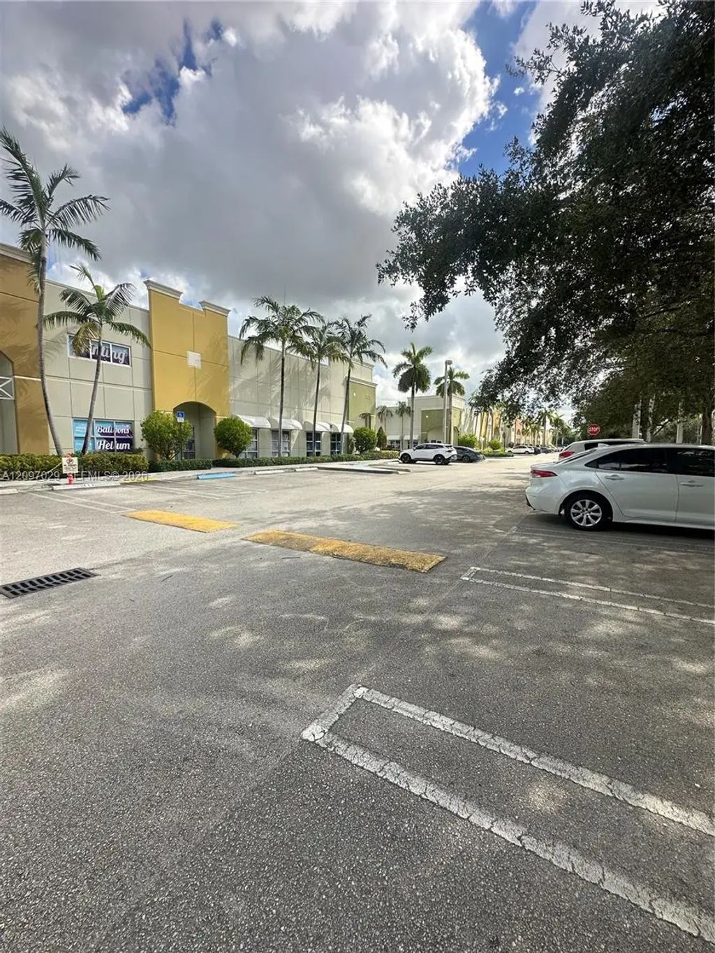 11251 Nw 20th Street #116, Sweetwater