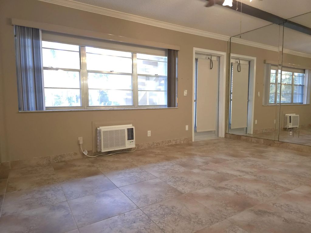 57 Camden C, West Palm Beach