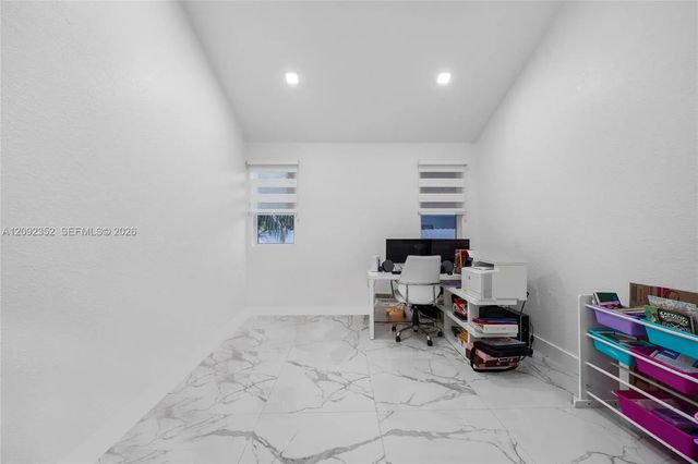 5 of 55 - 15123 Nw 87th Place, Miami Lakes, FL