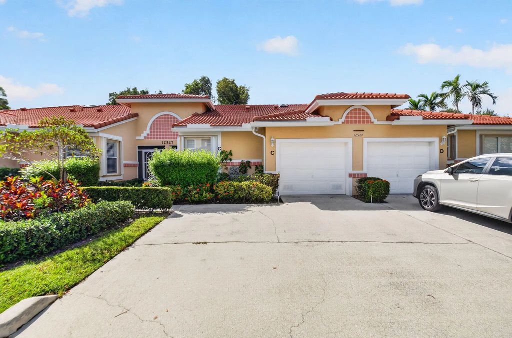 12527 Crystal Pointe Drive #c, Boynton Beach