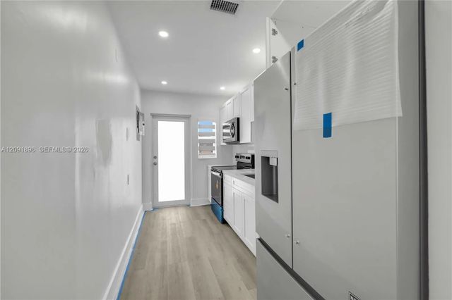 2 of 15 - 3451 Sw 11th Street #3 Aka Unit 7b, Miami, FL