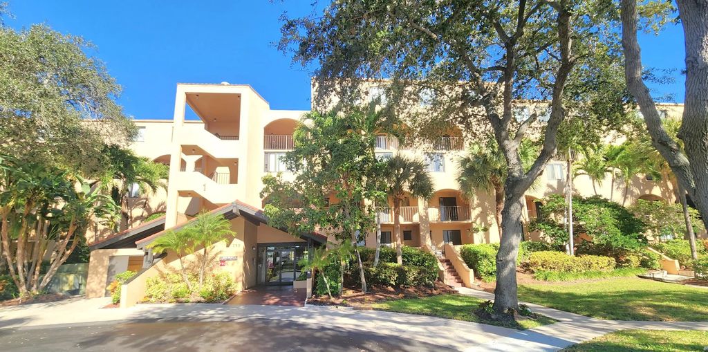 755 Dotterel Road #1306, Delray Beach
