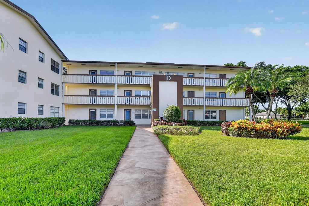 150 Mansfield D, Boca Raton