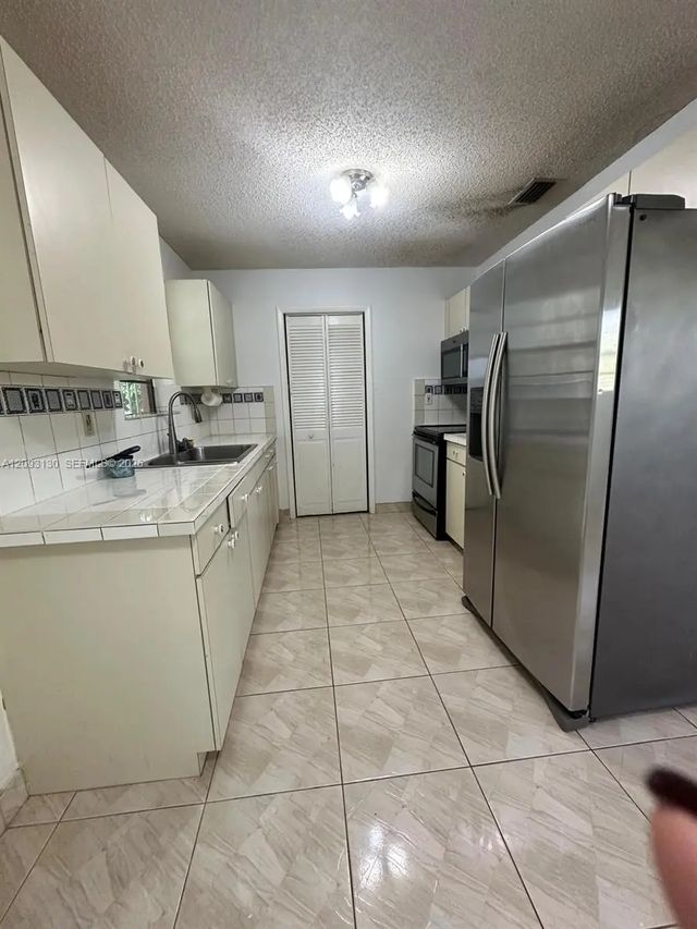 4 of 15 - 11610 Sw 181st Street, Miami, FL