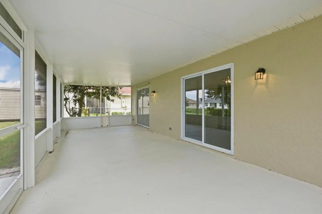 4 of 38 - 453 Sw Columbus Drive, Port St. Lucie, FL
