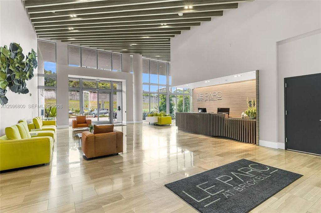 1600 Sw 1st Avenue #1202, Miami