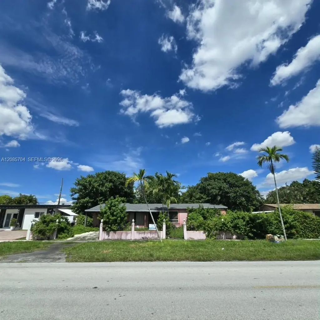 9371 Sw 32nd Street, Miami