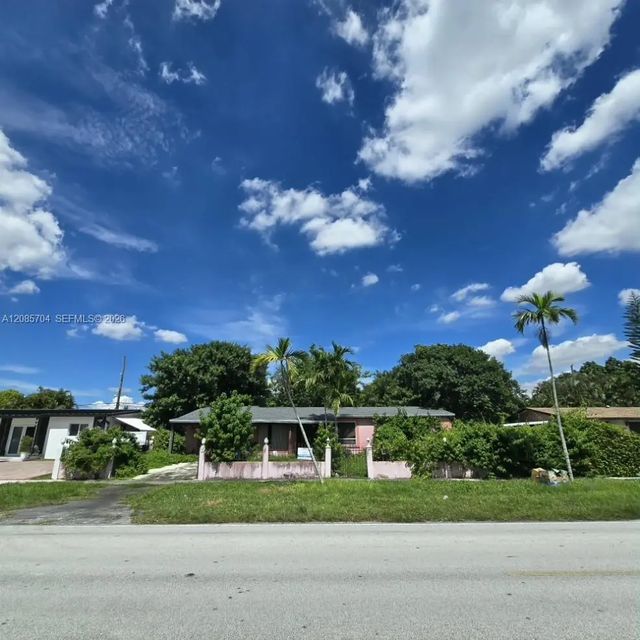 9371 Sw 32nd Street, Miami