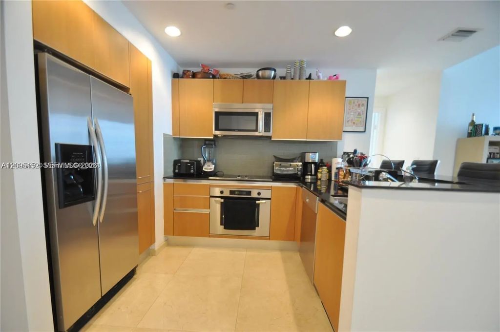 1060 Brickell Avenue #3111, Miami