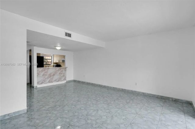 5 of 15 - 2261 W 53rd Street #13, Hialeah, FL