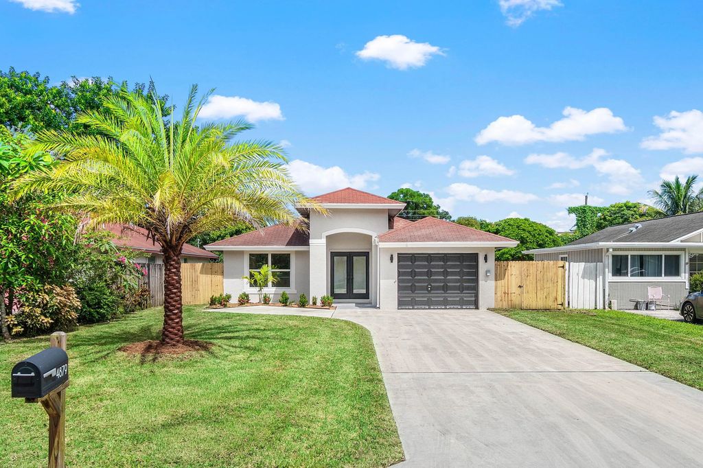 4879 Lincoln Road, Delray Beach