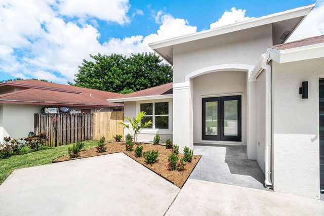 4 of 29 - 4879 Lincoln Road, Delray Beach, FL