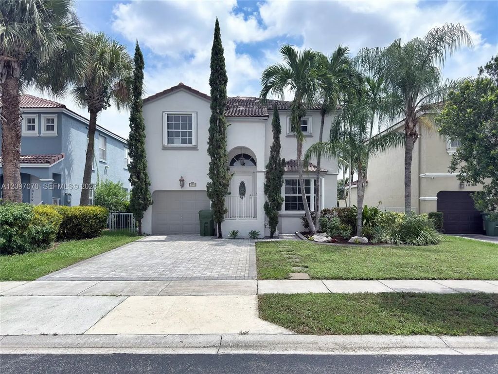 199 Nw 152nd Avenue, Pembroke Pines