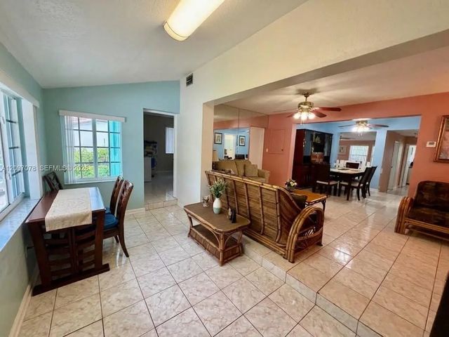 5 of 36 - 4450 Sw 2nd Street, Miami, FL