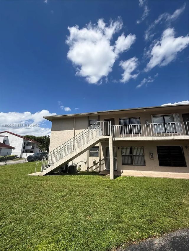 3 of 32 - 15324 Sw 72nd Street #12-12, Miami, FL