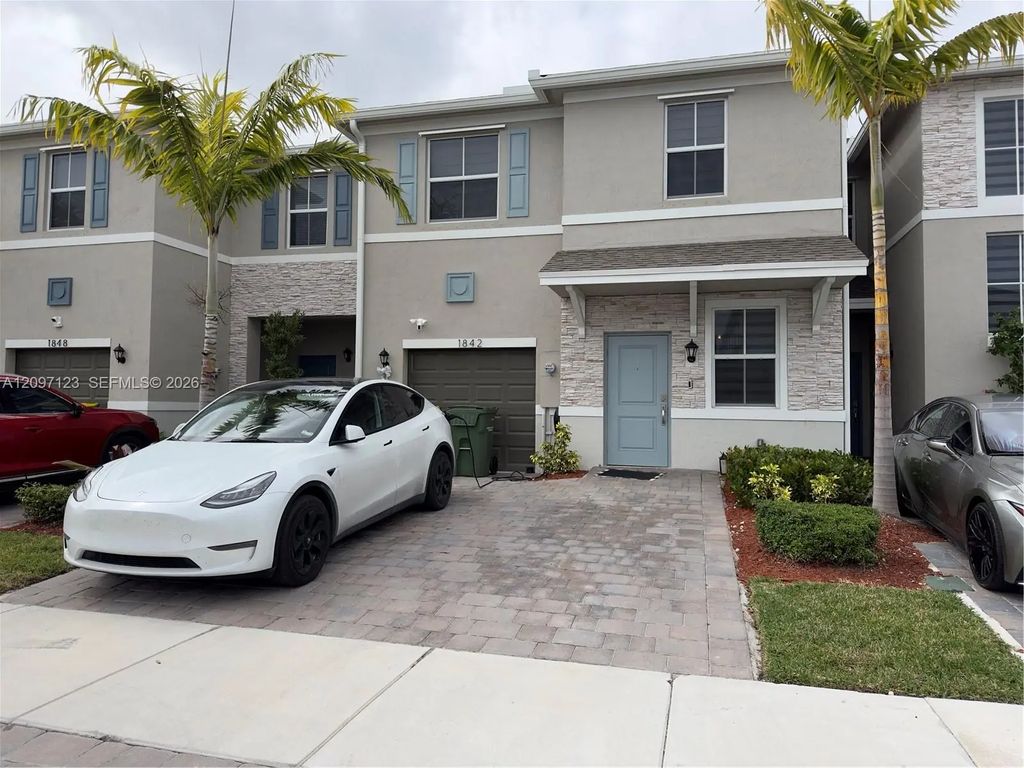 1842 Se 7th Terrace #1842, Homestead