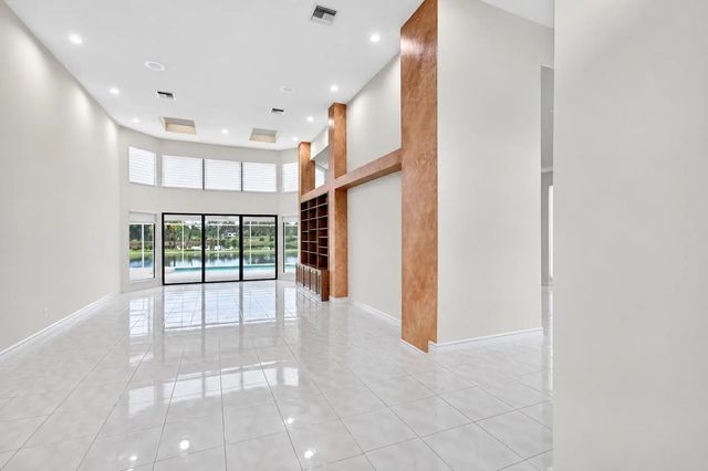 5 of 50 - 10423 Stonebridge Boulevard, Boca Raton, FL