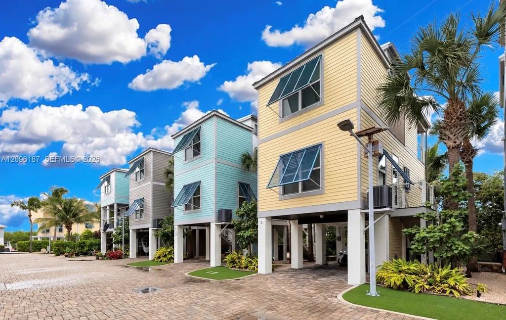 101 11 Street Ocean #3, Marathon
