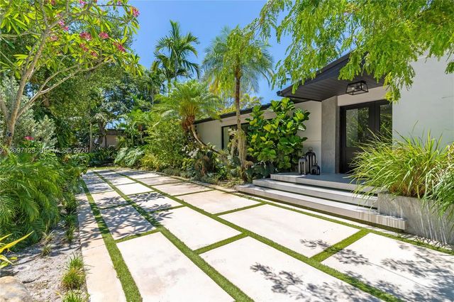 3 of 44 - 13400 Sw 70th Avenue, Pinecrest, FL