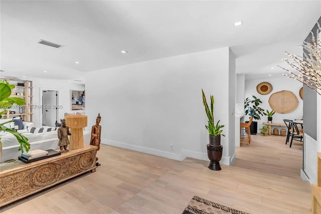 5 of 44 - 13400 Sw 70th Avenue, Pinecrest, FL