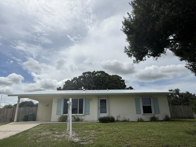 2 of 2 - 142 Ne Bracken Road, Port St. Lucie, FL