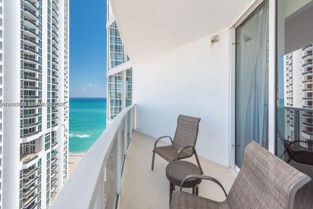 2 of 17 - 18001 Collins Avenue #2504, Sunny Isles Beach, FL