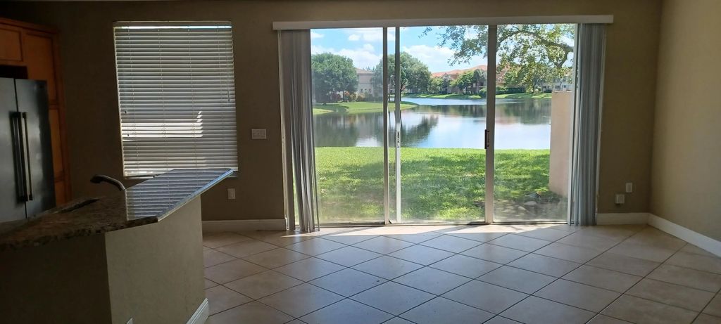 4715 Sw 164th Avenue #4715, Miramar