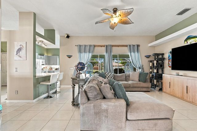 4 of 36 - 2801 Se Hutchings Avenue, Port St. Lucie, FL