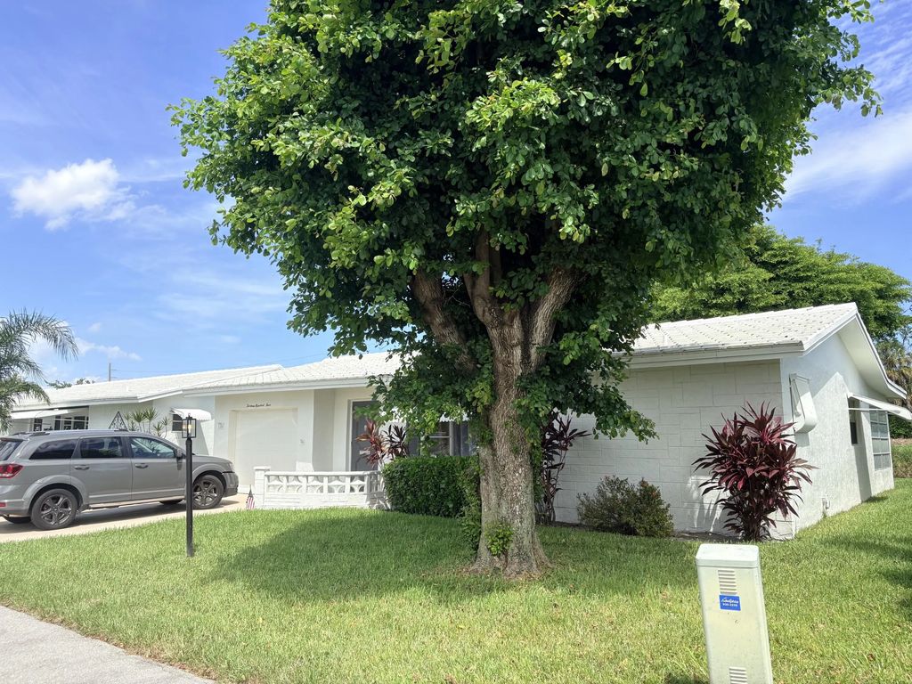 1304 Sw 15th Street, Boynton Beach