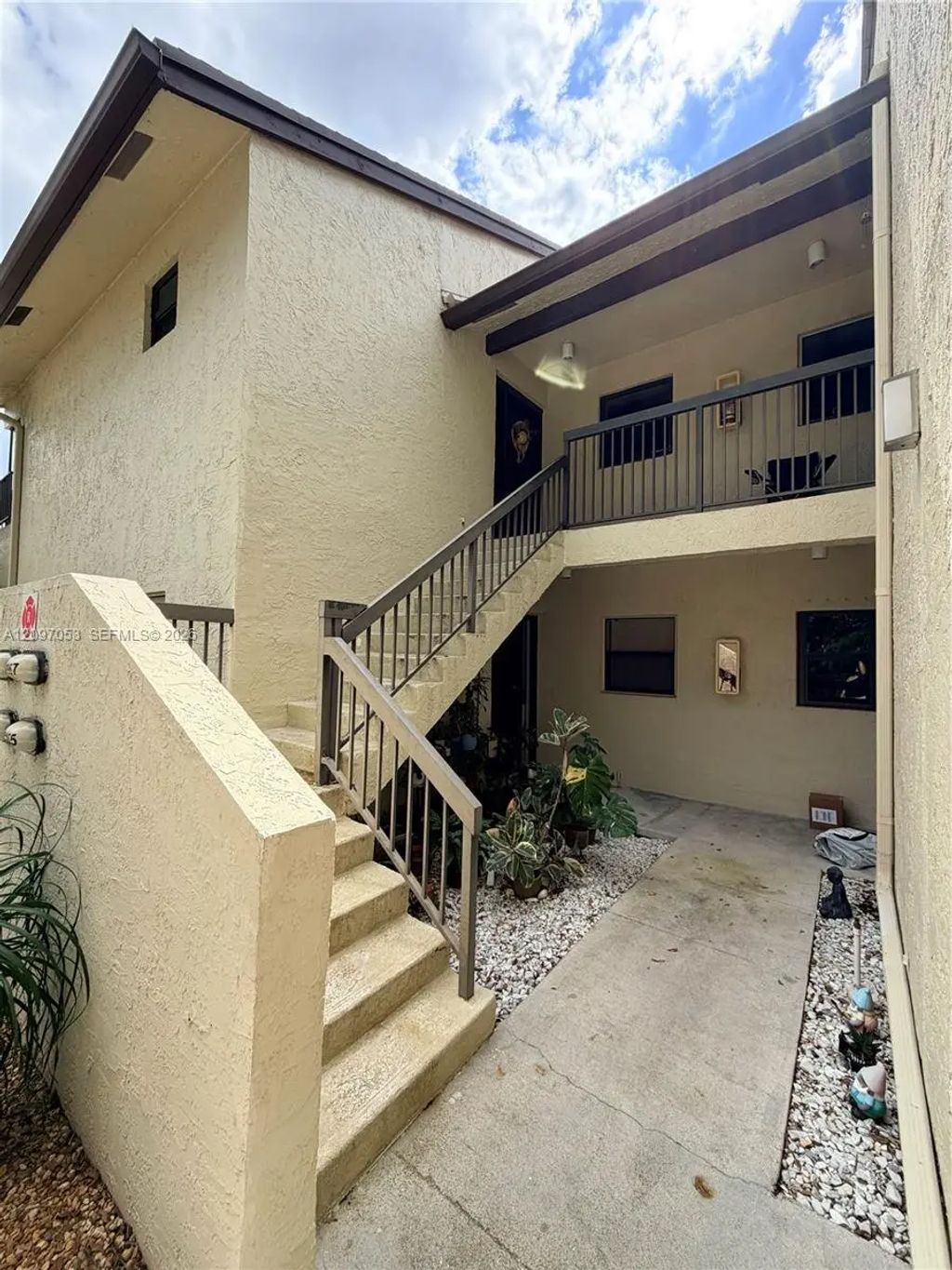 3171 Cocoplum Circle #3382, Coconut Creek