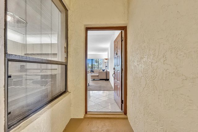 4 of 47 - 7508 La Paz Boulevard #204, Boca Raton, FL