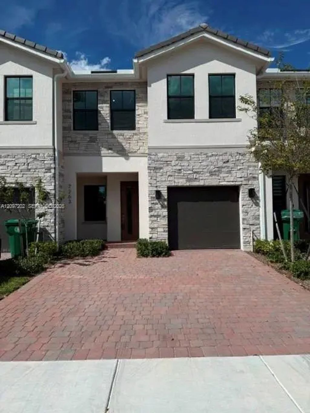 7263 Sw 46 Street, Davie