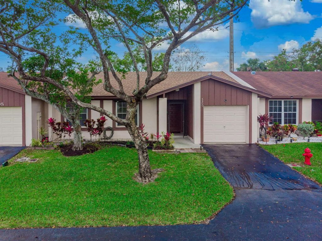 5300 Breadfruit Circle, Delray Beach
