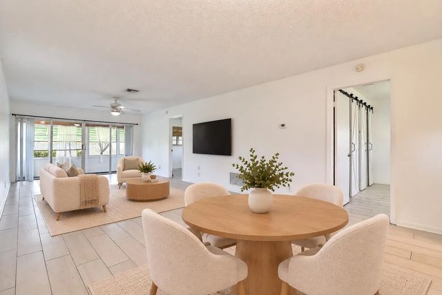 4 of 32 - 450 Bluebird Lane, Delray Beach, FL