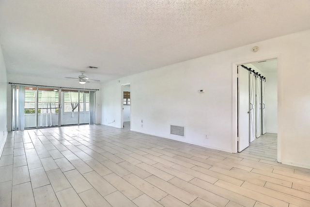 5 of 32 - 450 Bluebird Lane, Delray Beach, FL