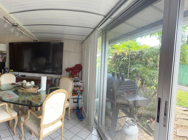 5 of 26 - 627 Laconia Circle #b, Lake Worth, FL