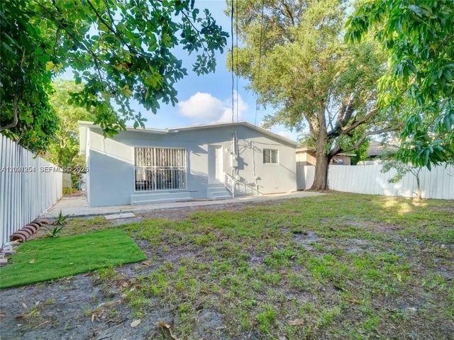 2 of 7 - 1141 Nw 75th Street, Miami, FL