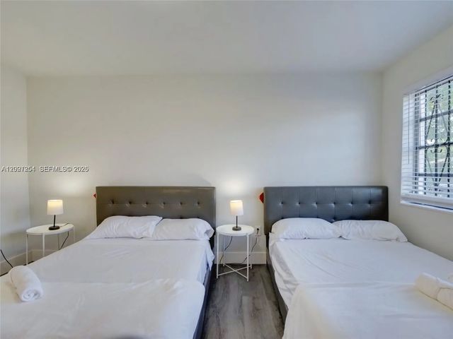 5 of 7 - 1141 Nw 75th Street, Miami, FL
