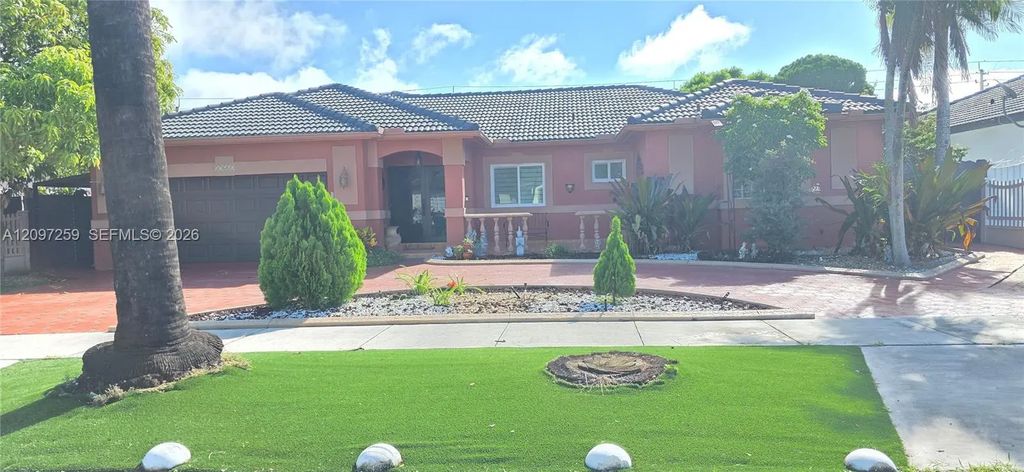 17665 Nw 87th Court, Hialeah
