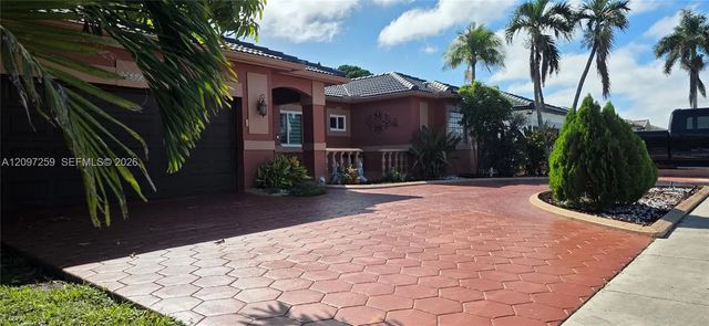 3 of 37 - 17665 Nw 87th Court, Hialeah, FL