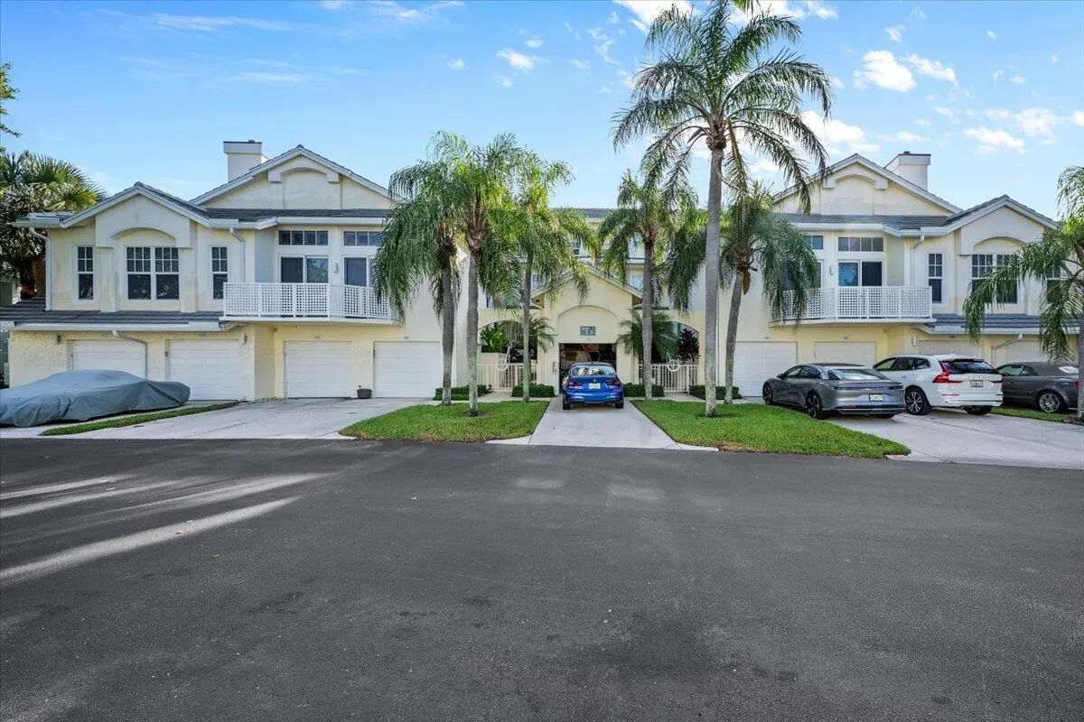 Residential Jupiter home for sale: 105 Mainsail Circle - MLS B26082949