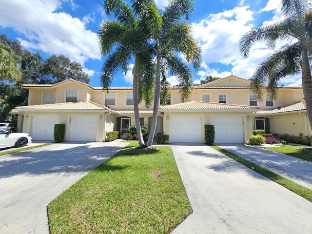 2 of 30 - 145 Fox Meadow Run, Jupiter, FL