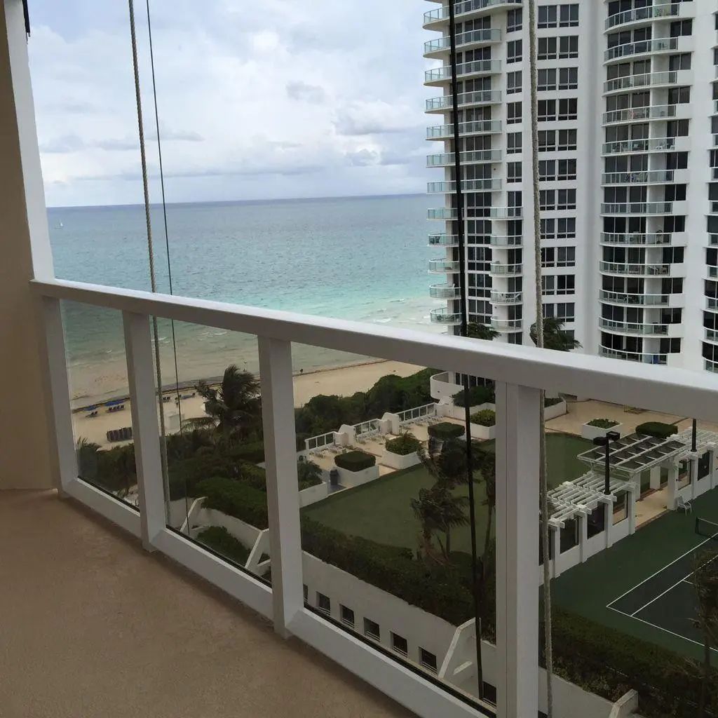 6423 Collins Avenue #1501, Miami Beach