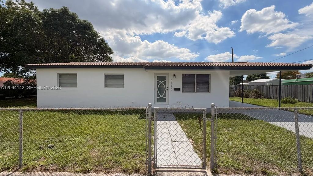 5190 E 8th Lane, Hialeah
