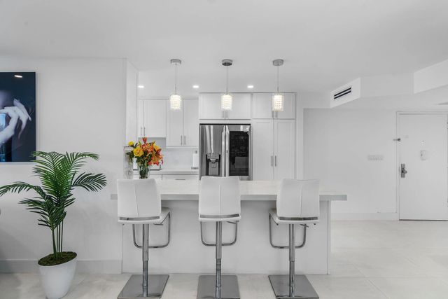 4 of 38 - 2860 S Ocean Boulevard #unit 512, Palm Beach, FL