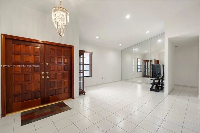 4 of 36 - 10980 Sw 38th Street, Miami, FL