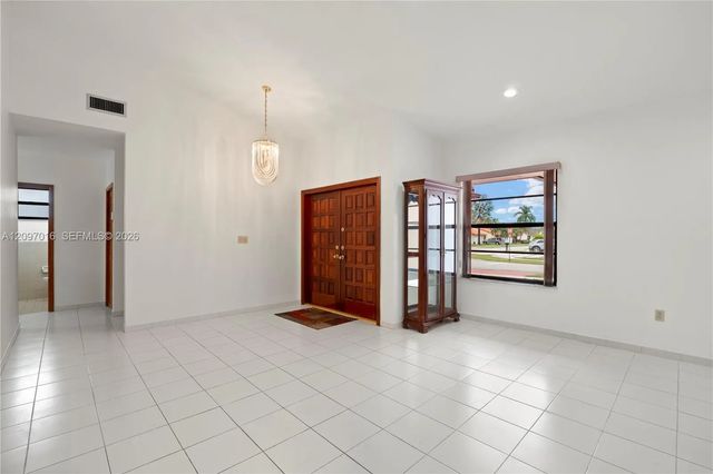 5 of 36 - 10980 Sw 38th Street, Miami, FL