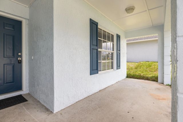 2 of 32 - 241 12th Street Sw, Vero Beach, FL