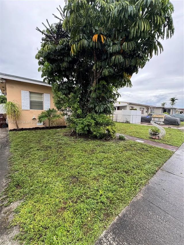 3 of 43 - 258 E 46th Street, Hialeah, FL
